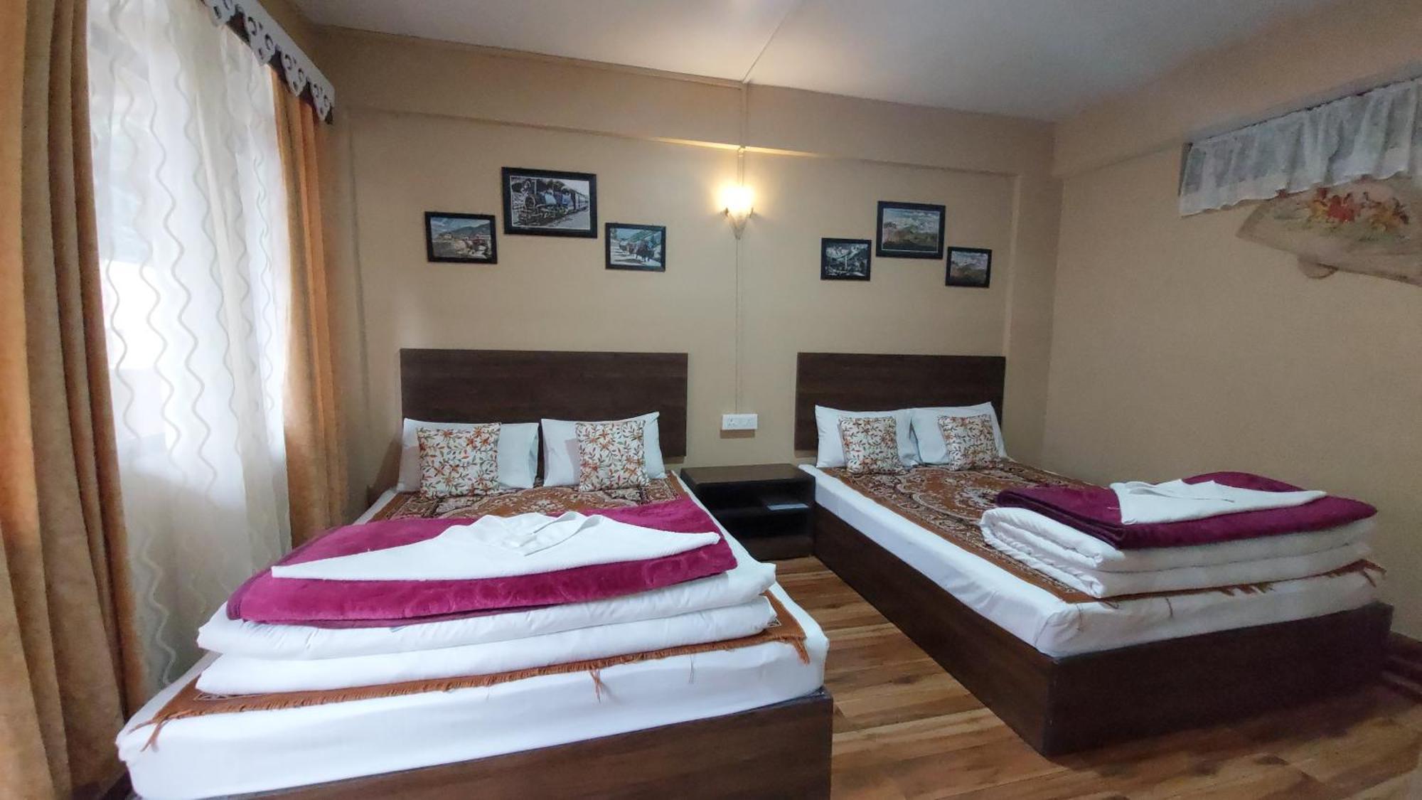 Indivar Homestay 大吉岭 外观 照片